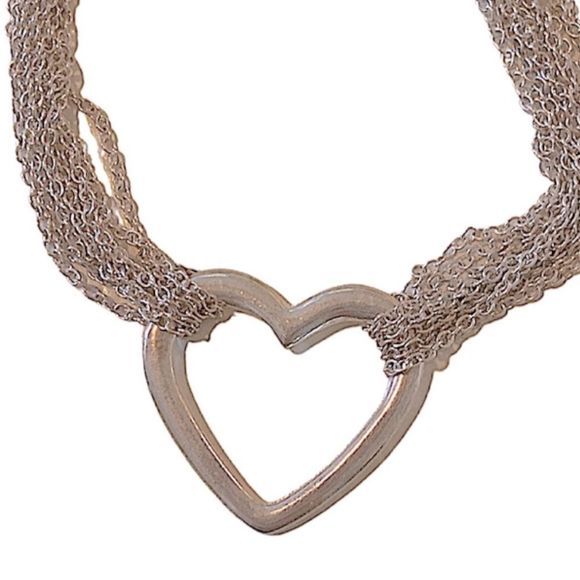 Silver Heart Bracelet - Picture 1 of 3